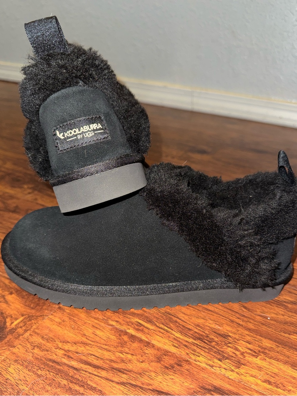 Koolaburra Black Faux-Shearling Slip-On Slippers